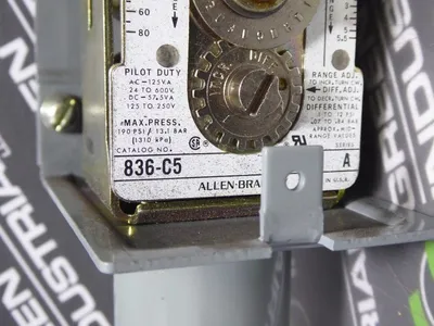 Allen Bradley 836T-C5A Pressure Control Module Ser. A Used
