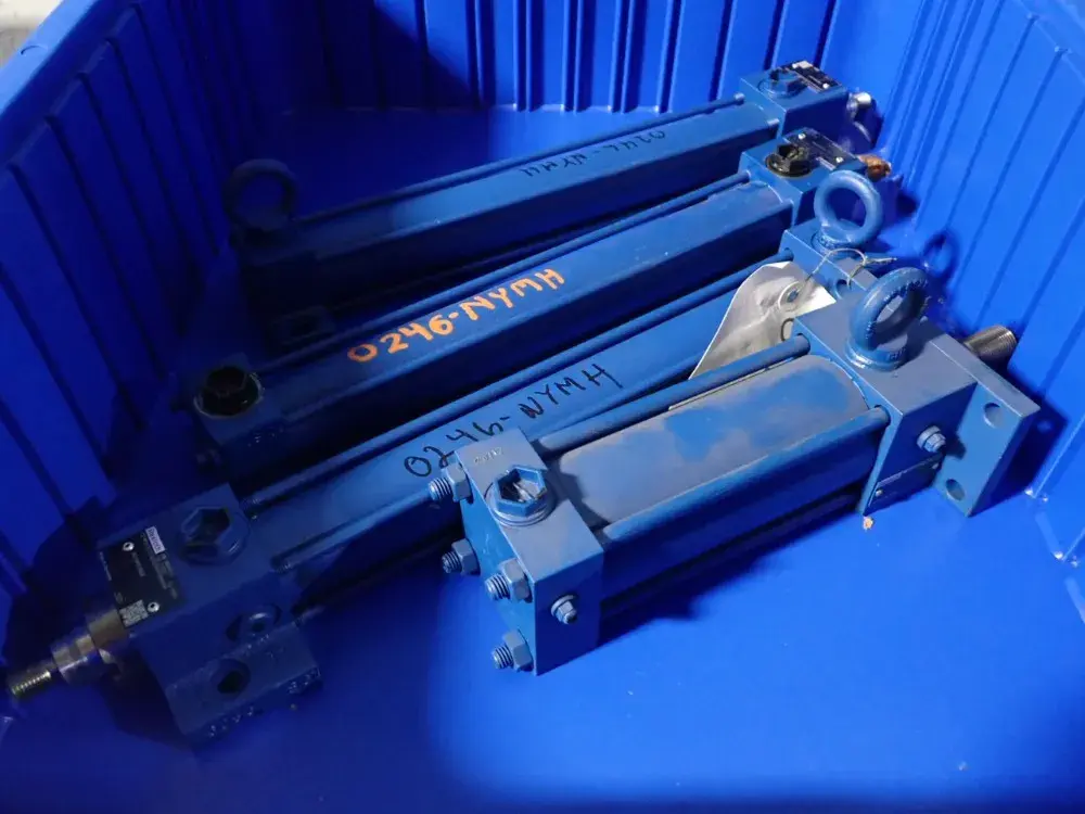 USED REXROTH R900999T31, R900999070