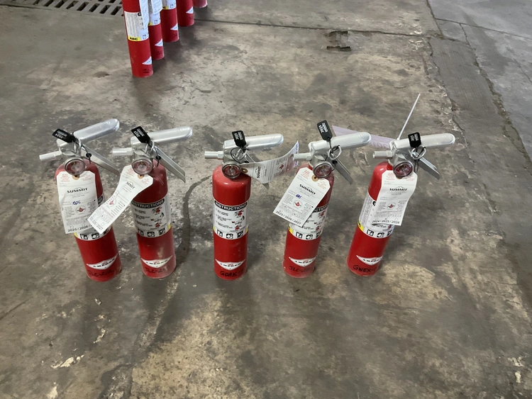 Used _UNKNOWN_ _UNKNOWN_ Fire Extinguishers Michigan US | Miedema Asset Management Group #1406425