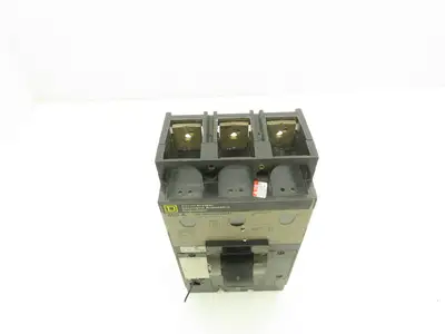 Square D LAP36400MTV6384 Circuit Breaker 3-Pole 400A 600V Shunt Trip Gray Face