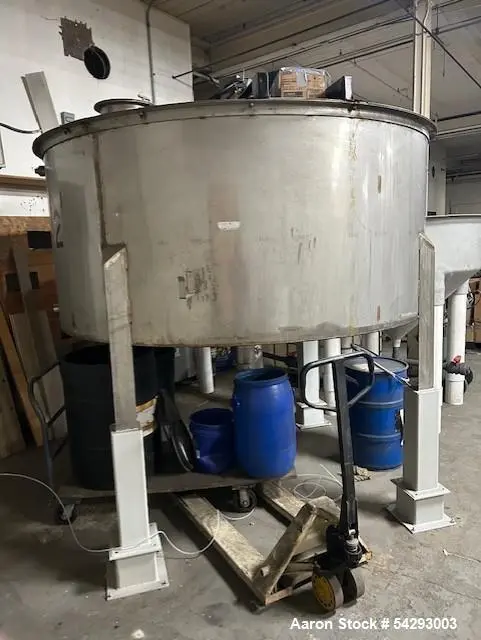 Used 1,250 Gallon 304 Stainless Steel Vertical Mix Tank – Dual Turbine Agitator,