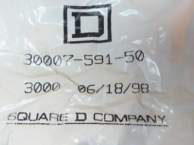NEW SQUARE D 9423-M9L