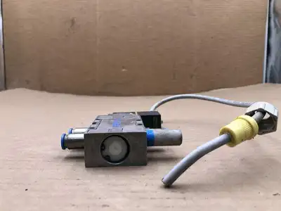 FESTO MFH-5-1/8-B 5/2 Way Solenoid Valve 28-145PSI 24V