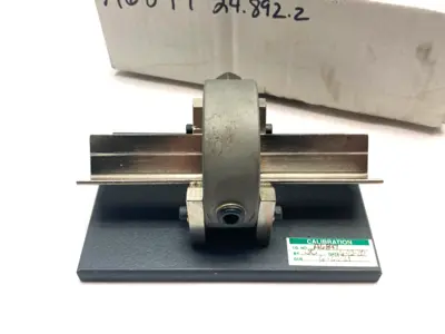 USED MAHR DIMENSIONAIR 2-JET AIR RING GAUGE W/ GUIDE CHUTES & BASE PLATE