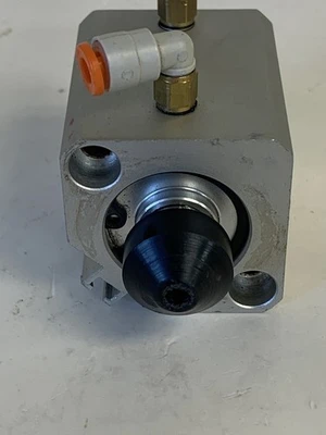 USED SMC CDQ2B25-15D