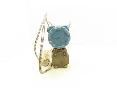 Rosemount 1151 Smart Pressure Transmitter w/Temp Sensor 0-300Psi 45VDC 1/2"NPT