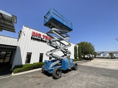Used 2008 GENIE GS4390 Scissor Lifters California US | Big Truck & Equipment #1412273