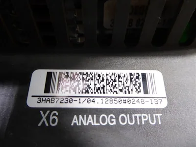 ABB DSQC 327 Combination I/O Module 3HAB 7230-1/04 Used