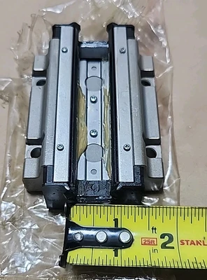 NEW THK HSR25LB1SS(GK)