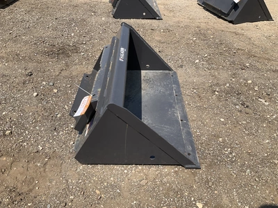 New old stock Paladin 36” smooth bucket for a mini skid steer, welded on cutting edge, mini skid ste...