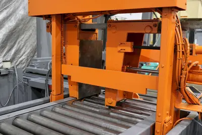 USED 2006 HEM VT130HA-60SS (SMART SAW)