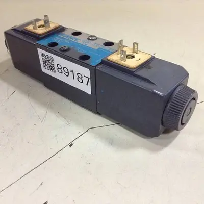 USED VICKERS DG4V-3-6C-M-U-HL7-60