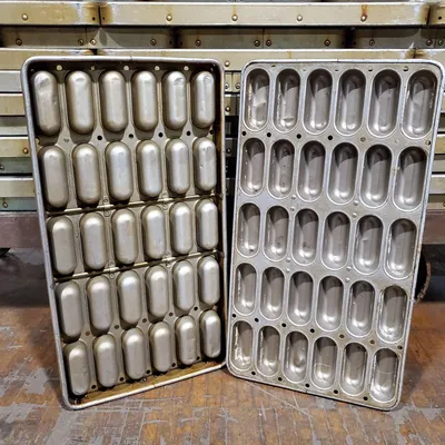 _UNKNOWN_ Twinkie Cake Cake Pans | Envoy Equipment LLC (1)