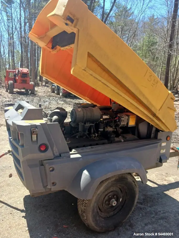 Used ATLAS COPCO XAS 185 (JD) Rotary Screw & Sliding Vane Air Compressors Illinois US | Aaron Equipment #972410