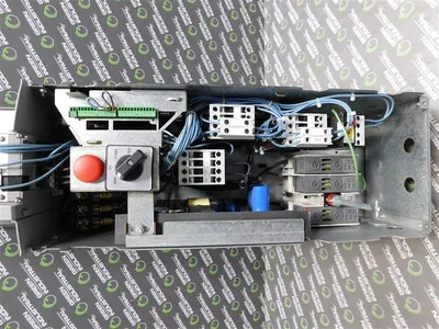 Danfoss VLT FC-102P2K2T4E20H2XGXXXXSXXXXAXBXCXXXXDX HVAC Drive 3 HP/2.2kW Used