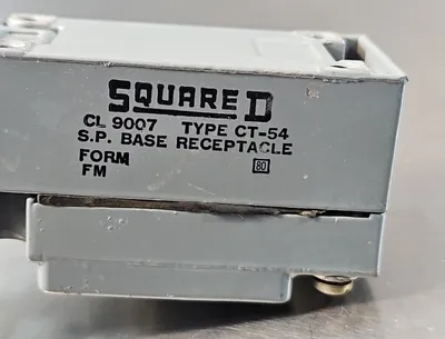 SQUARE D 9007 C54B2 Ser A LIMIT SWITCH. Loc5D-17