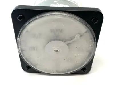 USED YOKOGAWA PANEL METER 0-300VDC NEEDS NEW FRONT PLASTIC SHIELD/FACE