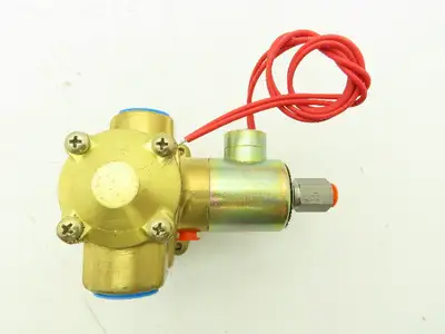 Honeywell Skinner L4LB5140 Brass Solenoid Valve 3-Way NC 120V 140 PSI 3/4" NPT