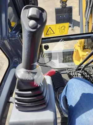 USED 2023 XCMG XE35U