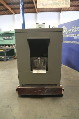 Used ALMCO V-17 DTC Vibratory Machines California US | Sterling Machinery Exchange #1467591