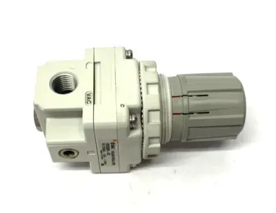 Used SMC Modular Vacuum Regulator 1/4" NPT Ports Air Pressure Regulators Michigan US | Maverick Industrial Sales #1389638