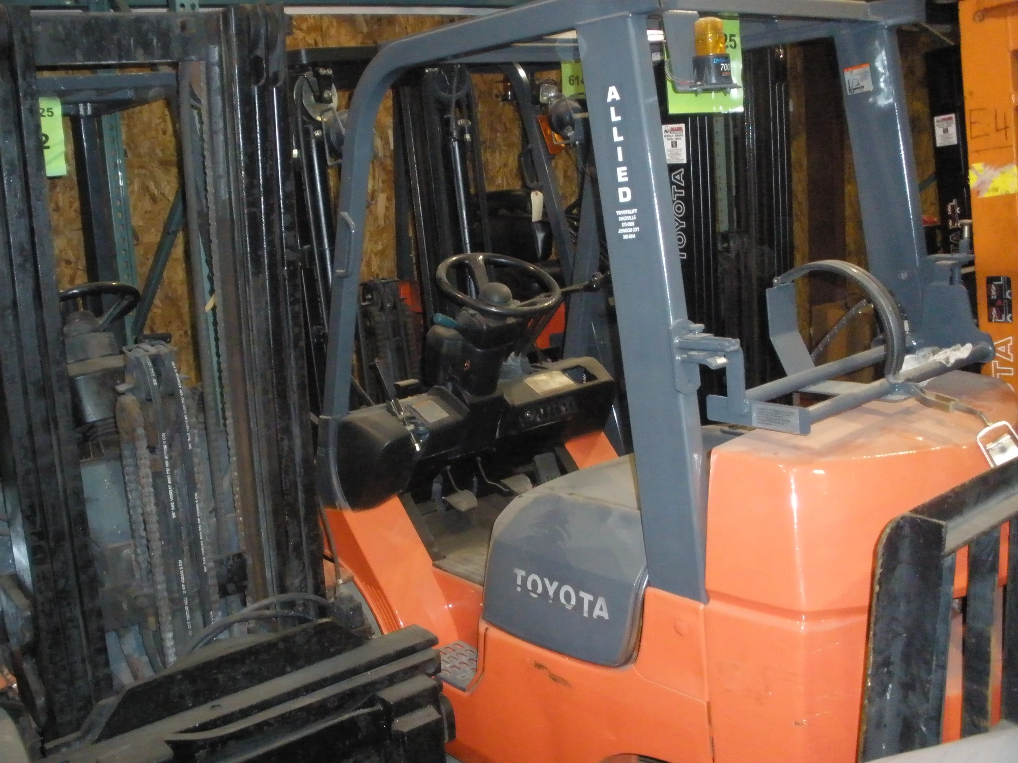 USED TOYOTA 5000 LBS