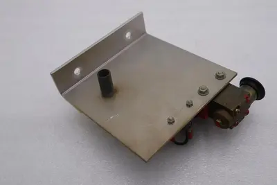 Bernstein GC-U1VT-270GR Safety Switch Door Guard Gate STOCK L-458C