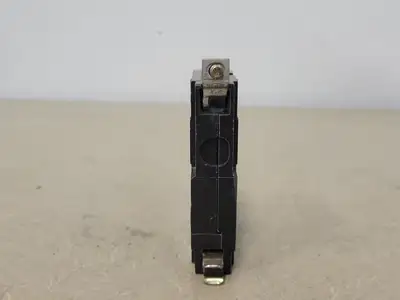 USED SQUARE D QOB115