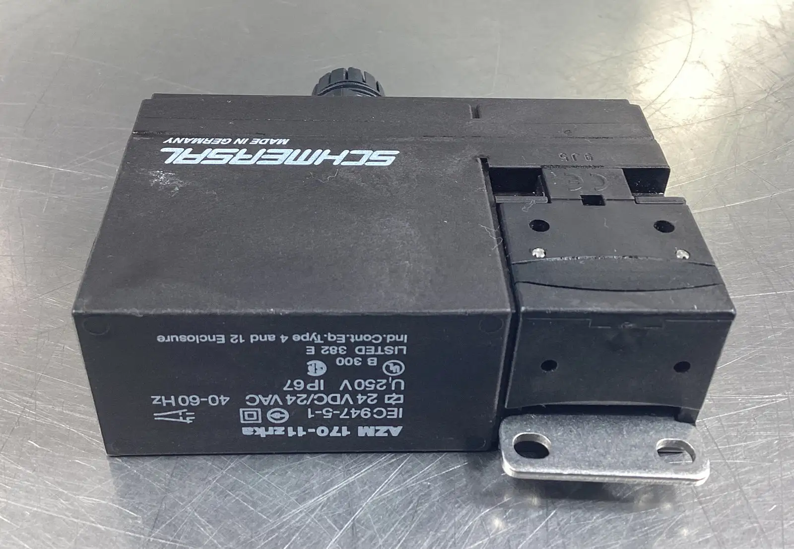 Used Schmersal _UNKNOWN_ Relays & Switches South Carolina US | Palmetto Automation #1544343