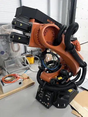 Used 2012 KUKA KR240 R2700 Prime Robots GB | Charter Auctions #1398567