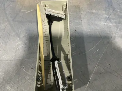 Used SCHNEIDER ELECTRIC TBXCBS010 Connector Accessories Ohio US | HGR 24 #1547104