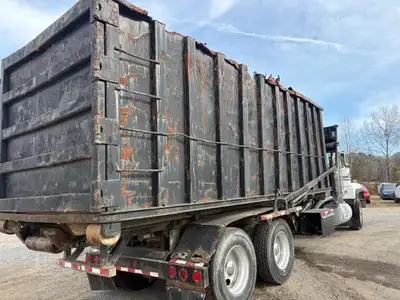 Used 1997 MACK RD688S Hooklifts & Roll-Offs North Carolina US | Southeastern Equipment Corp #1467776