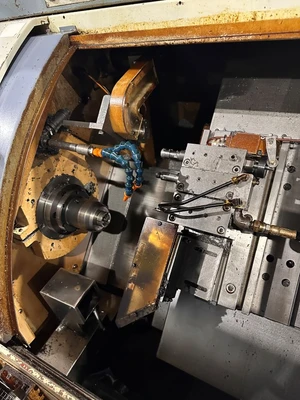LEADWELL T-5 TURNING CENTER - GANG STYLE