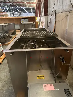 New | in-Stock 2022 MUNSON HD31/2-9SS Ribbon Blenders Illinois US | M&M Equipment Corp. #1385664