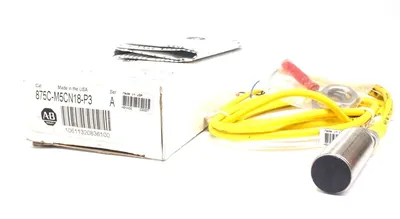 NEW ALLEN BRADLEY 875C-M5CN18-P3 PROXIMITY SENSOR SERIES A 875CM5CN18P3