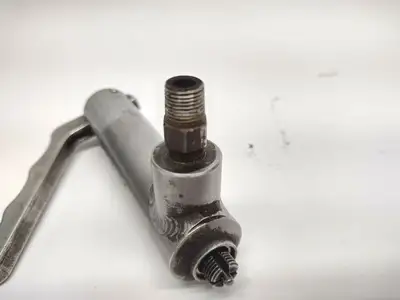 Used FASTEST LEVER/PNEUMATIC ACTIVATED FOR FEMALE THREADS Misc Industrial Equipment | Maverick Industrial Sales #1109954