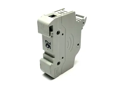 CHM1DU | Eaton  Fuse Holder 30A 600V 1P - Used