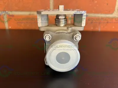 USED PBM S1HLE5X-D---34 STAINLESS STEEL BALL VALVE W/ 1" SANITARY FITTING
