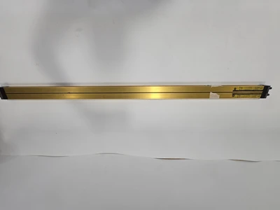 USED OMRON F3SN-A1357P25-D-01/F3SN-A1357P25-L-01