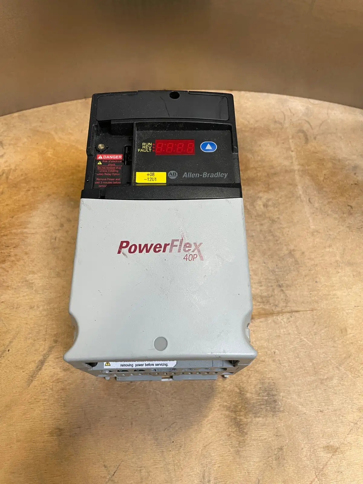 USED Allen Bradley Allen Bradley PowerFlex 40P 22D-D2P3N104