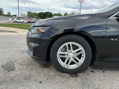 Used 2017 CHEVROLET MALIBU Sedans Michigan US | Miedema Asset Management Group #1313019