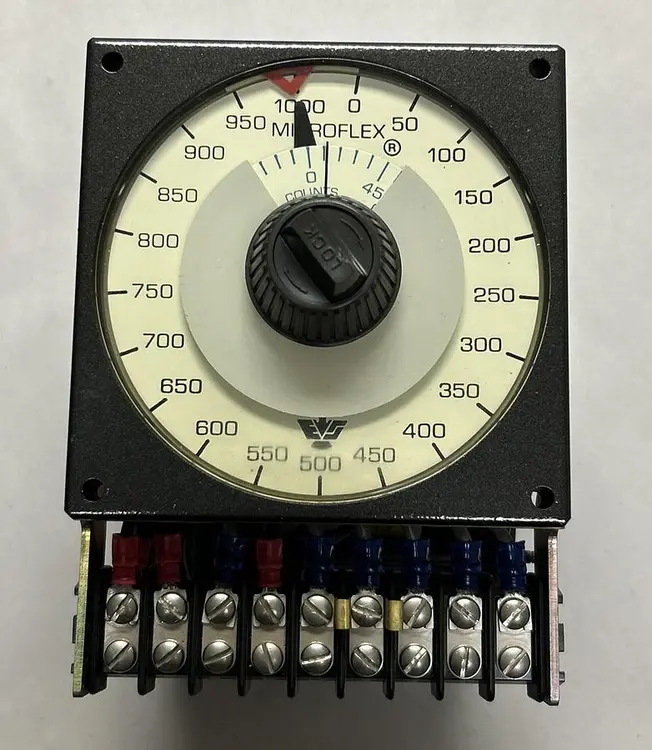 New | in-Stock EAGLE SIGNAL HZ41A6R121 Timers Ohio US | Surplus Asset Holdings #1241956