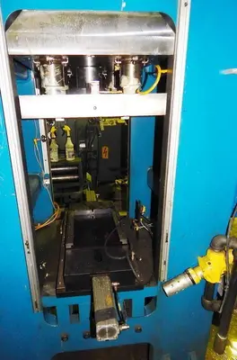 34 Ton FARGER & JOOSTEN MULTIPOWER Air/Oil Press