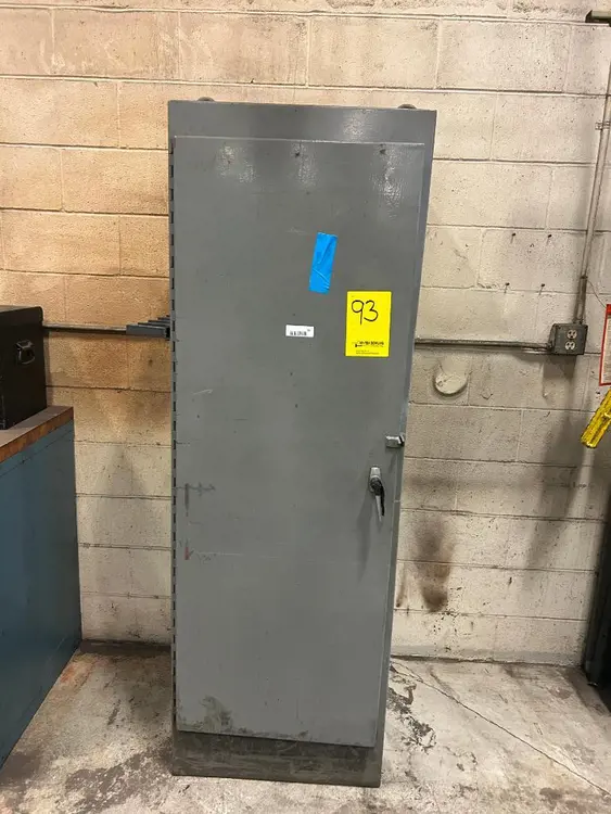 Used _UNKNOWN_ _UNKNOWN_ Welding Safety & Protection Virginia US | Myron Bowling Auctioneers Inc #1553561