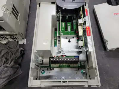 USED ALLEN-BRADLEY 20G11ND027AA0NNNNN