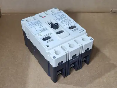 Used EATON CUTLER-HAMMER FDB3015S Switchgears British Columbia CA | Lenmark #477717