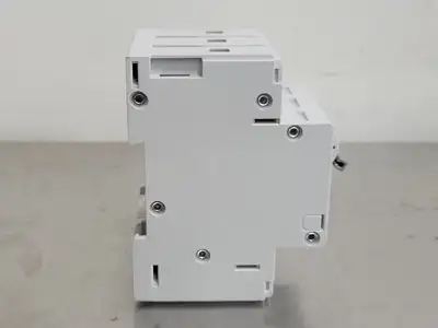 USED ALLEN-BRADLEY 1492-CB3 G070