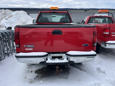 USED 2003 FORD F-250