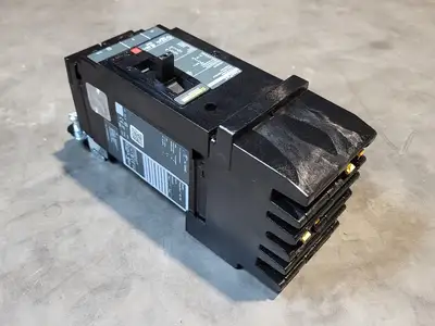 NEW SQUARE D HDA261001