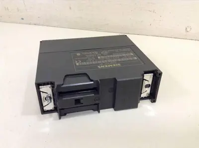 USED SIEMENS 6ES7 322-1BL00-0AA0
